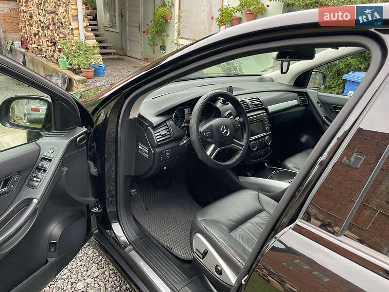 Универсал Mercedes-Benz R-Class 2009 в Ужгороде