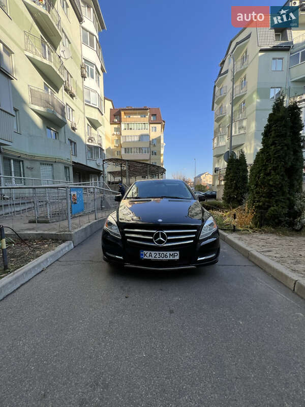 Универсал Mercedes-Benz R-Class 2012 в Киеве фото 2 Универсал Mercedes-Benz R-Class 2012 в Киеве
