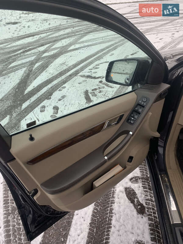 Універсал Mercedes-Benz R-Class 2011 в Рівному