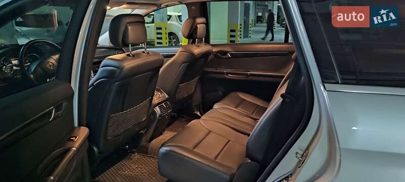 Универсал Mercedes-Benz R-Class 2011 в Львове