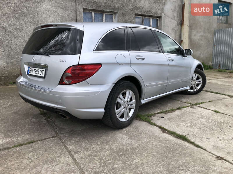 Универсал Mercedes-Benz R-Class 2009 в Килии