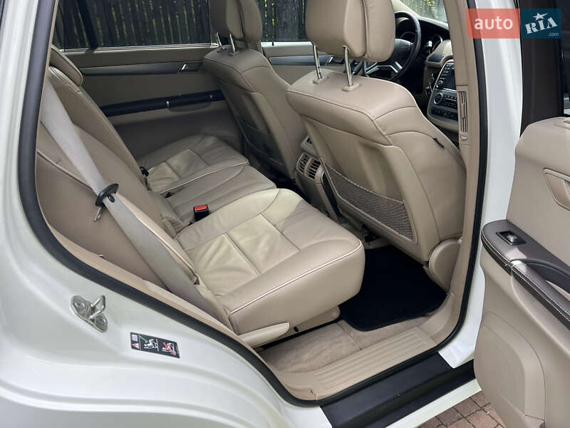 Минивэн Mercedes-Benz R-Class 2011 в Киеве