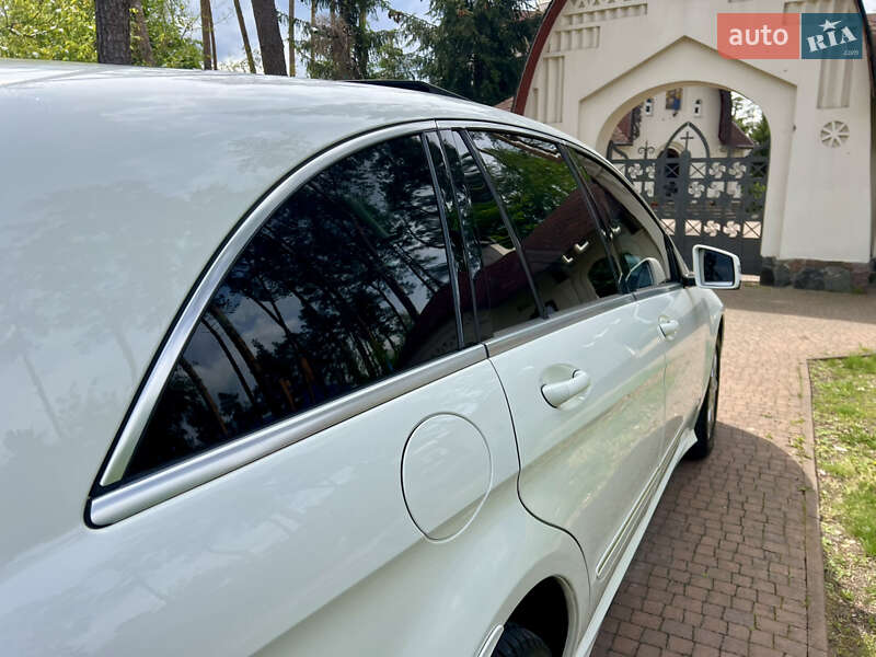 Минивэн Mercedes-Benz R-Class 2011 в Киеве