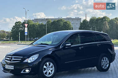 Минивэн Mercedes-Benz R-Class 2005 в 