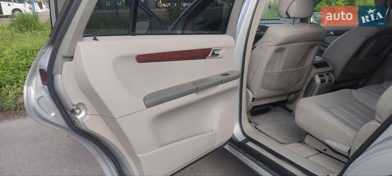 Минивэн Mercedes-Benz R-Class 2008 в Вишневом фото 16 Минивэн Mercedes-Benz R-Class 2008 в Вишневом