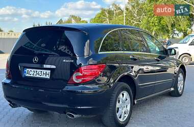 Мінівен Mercedes-Benz R-Class 2005 в 