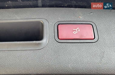 Минивэн Mercedes-Benz R-Class 2006 в 