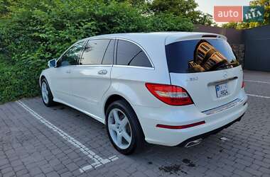 Мінівен Mercedes-Benz R-Class 2013 в 
