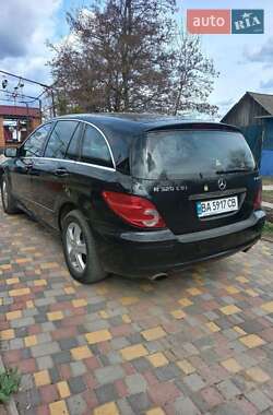Минивэн Mercedes-Benz R-Class 2006 в Новоукраинке