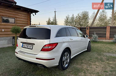 Минивэн Mercedes-Benz R-Class 2011 в 
