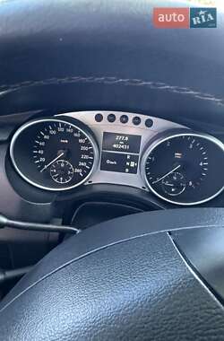 Минивэн Mercedes-Benz R-Class 2008 в 