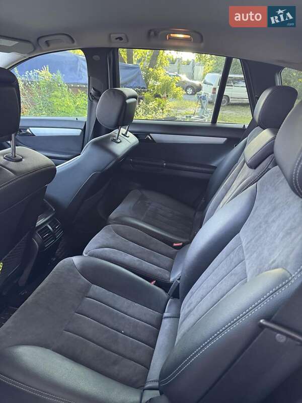 Мінівен Mercedes-Benz R-Class 2008 в Києві