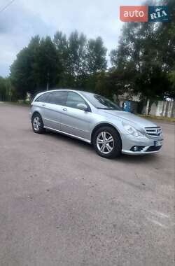 Минивэн Mercedes-Benz R-Class 2008 в 