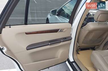 Минивэн Mercedes-Benz R-Class 2010 в 