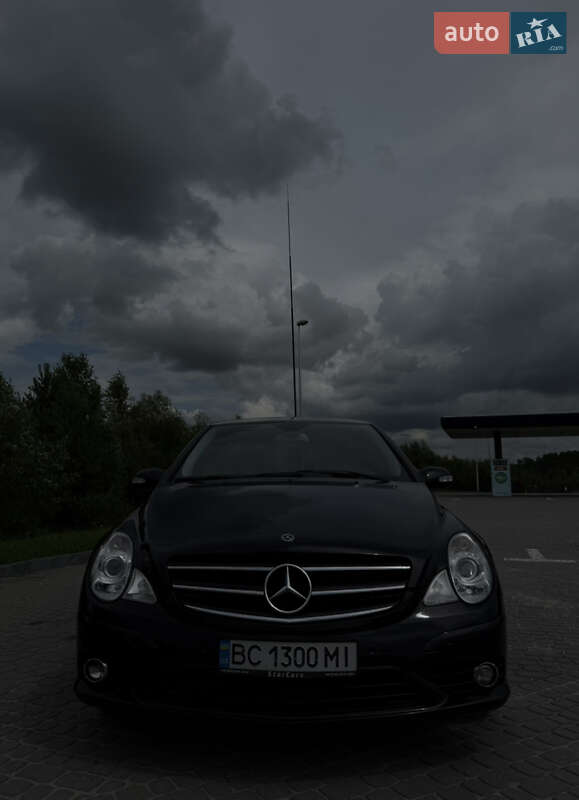 Минивэн Mercedes-Benz R-Class 2007 в 