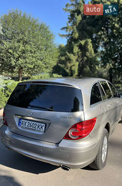 Минивэн Mercedes-Benz R-Class 2006 в 