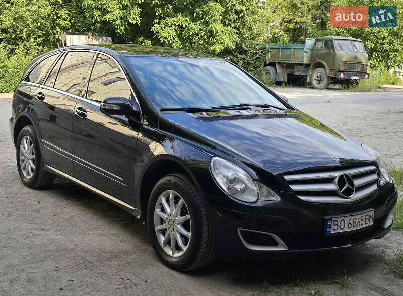 Минивэн Mercedes-Benz R-Class 2007 в 