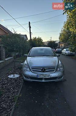 Мінівен Mercedes-Benz R-Class 2007 в Хусті