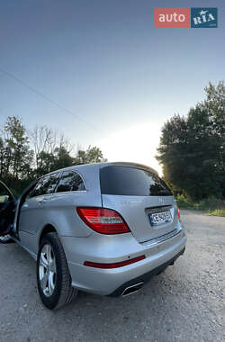 Мінівен Mercedes-Benz R-Class 2011 в 