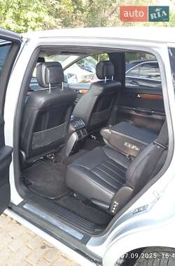 Мінівен Mercedes-Benz R-Class 2011 в 