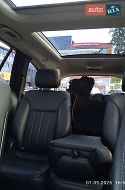 Мінівен Mercedes-Benz R-Class 2011 в 