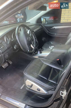 Минивэн Mercedes-Benz R-Class 2011 в 
