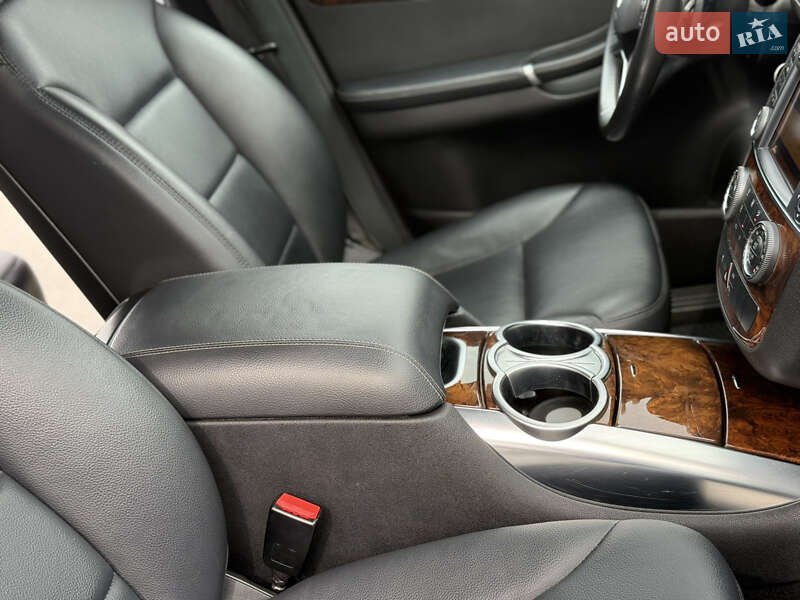 Минивэн Mercedes-Benz R-Class 2012 в Камне-Каширском