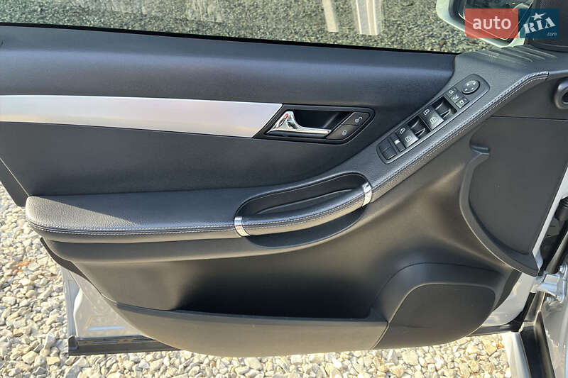 Минивэн Mercedes-Benz R-Class 2008 в Коломые