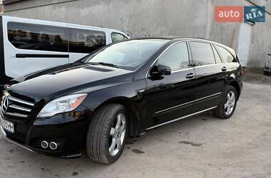 Минивэн Mercedes-Benz R-Class 2011 в 
