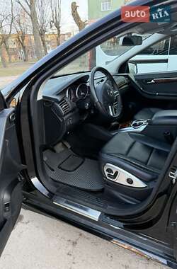 Минивэн Mercedes-Benz R-Class 2011 в 