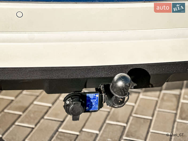 Мінівен Mercedes-Benz R-Class 2012 в Дніпрі