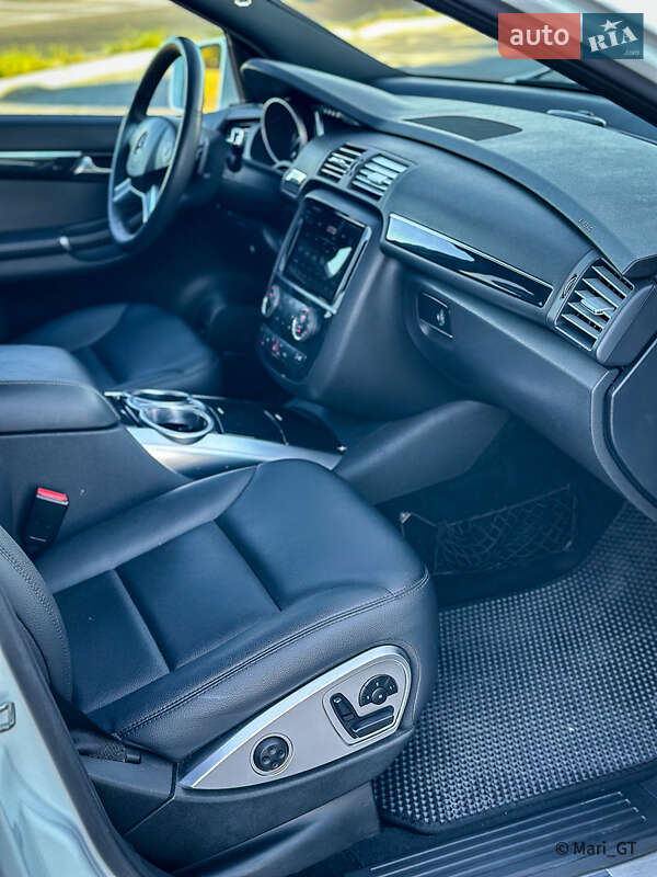 Мінівен Mercedes-Benz R-Class 2012 в Дніпрі