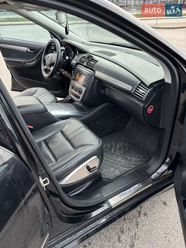 Минивэн Mercedes-Benz R-Class 2011 в Хмельницком
