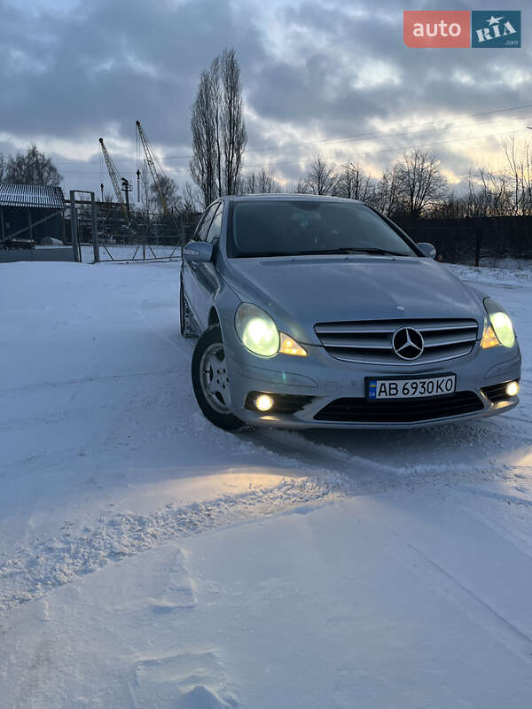 Минивэн Mercedes-Benz R-Class 2007 в Калиновке фото 2 Минивэн Mercedes-Benz R-Class 2007 в Калиновке