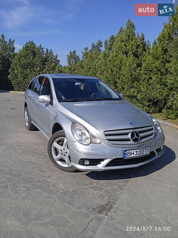 Mercedes-Benz R-Class 2009