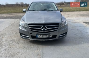 Минивэн Mercedes-Benz R-Class 2011 в Новояворовске