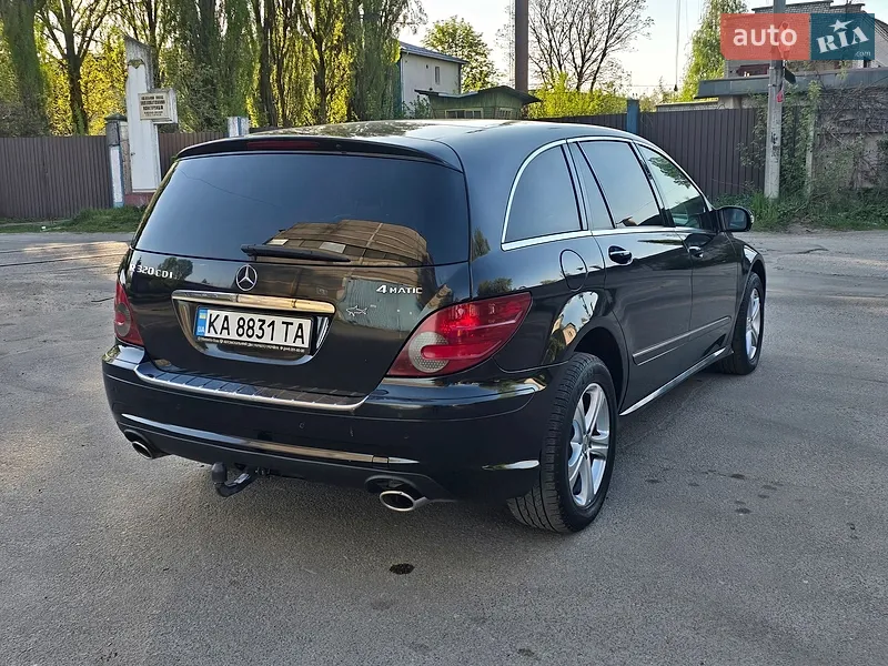 Mercedes-Benz R-Class