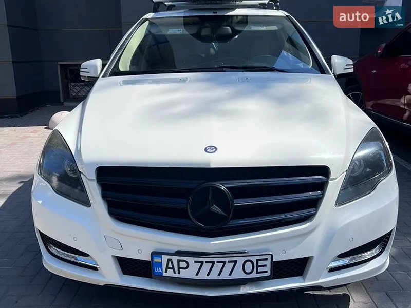 Mercedes-Benz R-Class