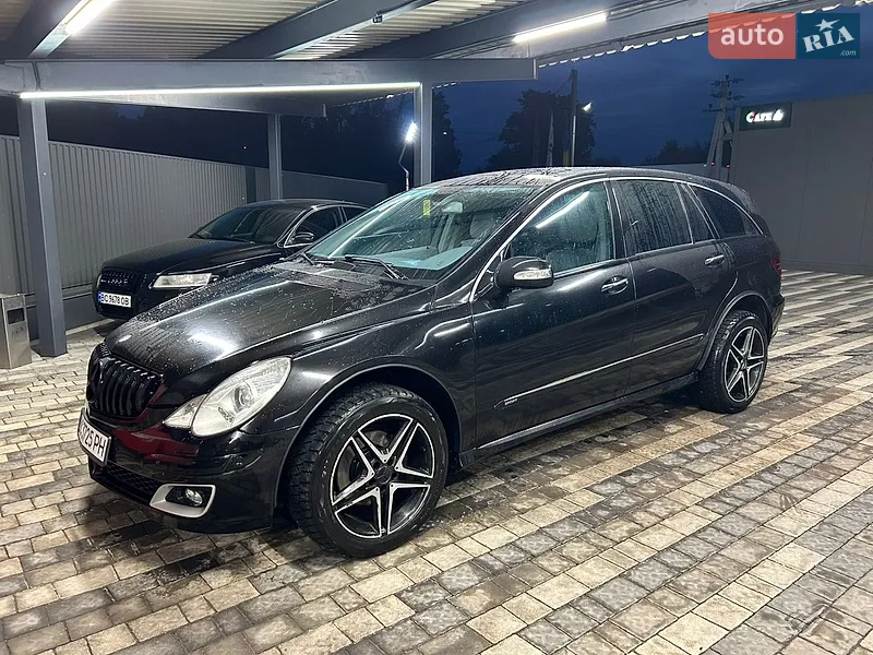 Mercedes-Benz R-Class