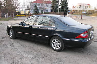 Седан Mercedes-Benz S-Class 2004 в Луцке