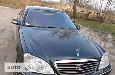 Седан Mercedes-Benz S-Class 2004 в Луцке