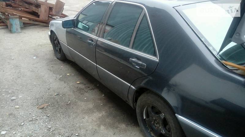 Седан Mercedes-Benz S-Class 1991 в Виннице