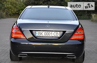 Седан Mercedes-Benz S-Class 2012 в Ровно