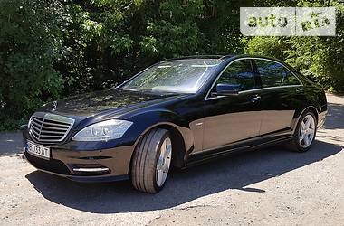 Седан Mercedes-Benz S-Class 2010 в Киеве