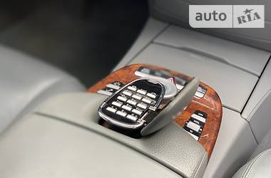 Седан Mercedes-Benz S-Class 2006 в 