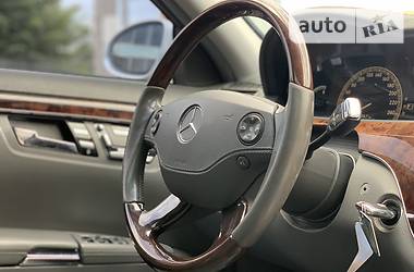 Седан Mercedes-Benz S-Class 2006 в 