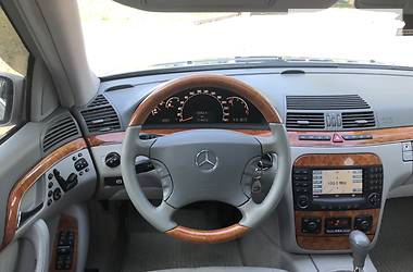 Седан Mercedes-Benz S-Class 2005 в 