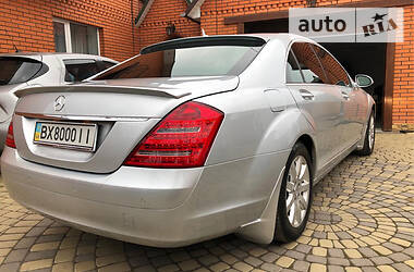 Седан Mercedes-Benz S-Class 2007 в Хмельницком