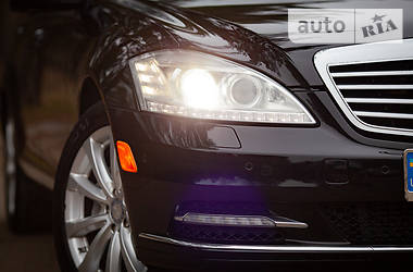 Седан Mercedes-Benz S-Class 2013 в 