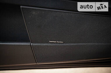 Седан Mercedes-Benz S-Class 2013 в 